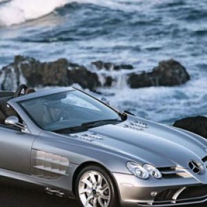 mercedes-benz-slr-mclaren-roadster-side-angle