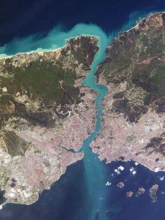 Istambul and Bosporus 