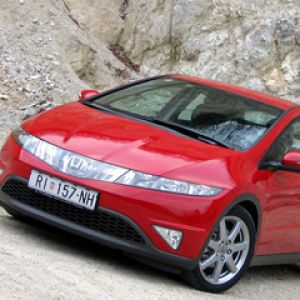 Honda-Civic-2.2-i-CTDi-Sport-1280x1024