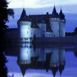 Chateau Sully Sur Loire