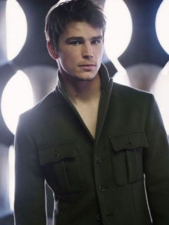 Josh Hartnett