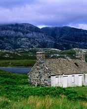 An-Abandoned-Croft Loch Stack_-Sutherland The High