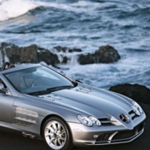mercedes-benz-slr-mclaren-roadster-side-angle