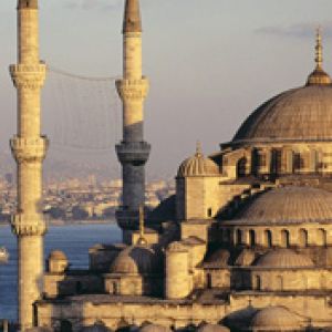 Blue-Mosque-and-the-Bosphorus Istanbul Turkey