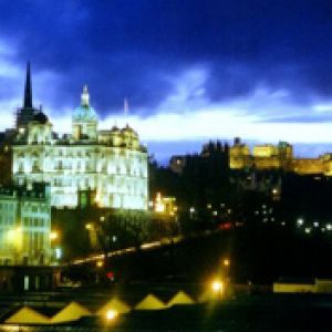 Edinburgh at night