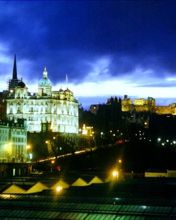 Edinburgh at night