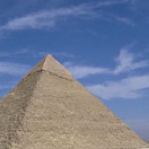 Pyramida