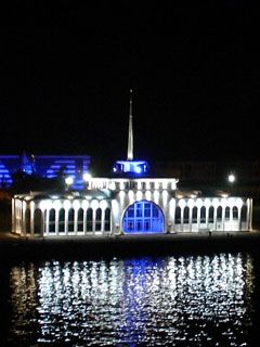 Batumi Kapitanat Barry Kent 