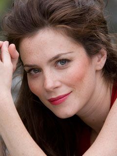 Anna Friel