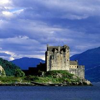 Eilean Donan Castle Loch Duich - Scotland