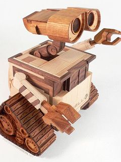 Wood-E Wall-E