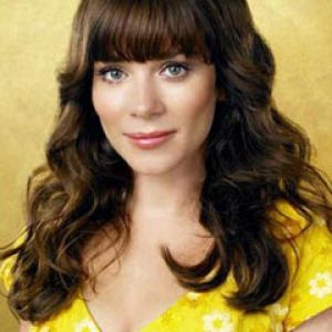 Anna Friel