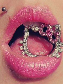 Hello Kitty Lips