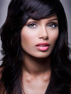 Freida Pinto