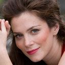 Anna Friel
