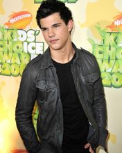 Taylor Lautner