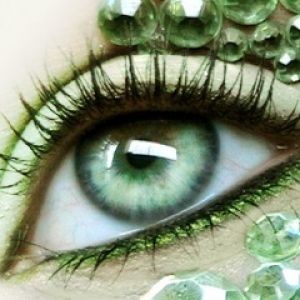 Smaragd Eye