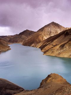 Lake Yamdrok Tso - Tibet