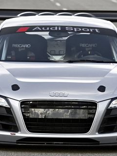 Audi 8 