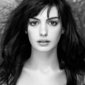 Anne Hathaway