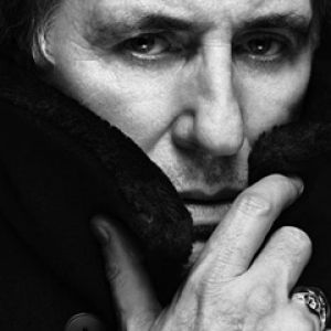 Gabriel Byrne