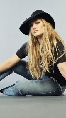 Hilary Duff