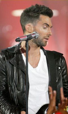 Adam Levine - Maroon 5