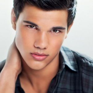 Taylor Lautner