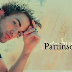 Robert Pattinson