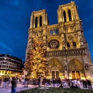 Notre Dame de Paris NoĂ?l