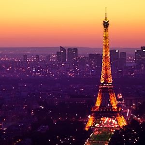 Eiffelova veža zo vzduchu