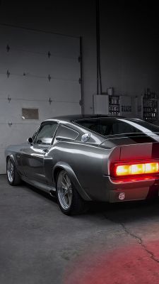 Mustang garáž